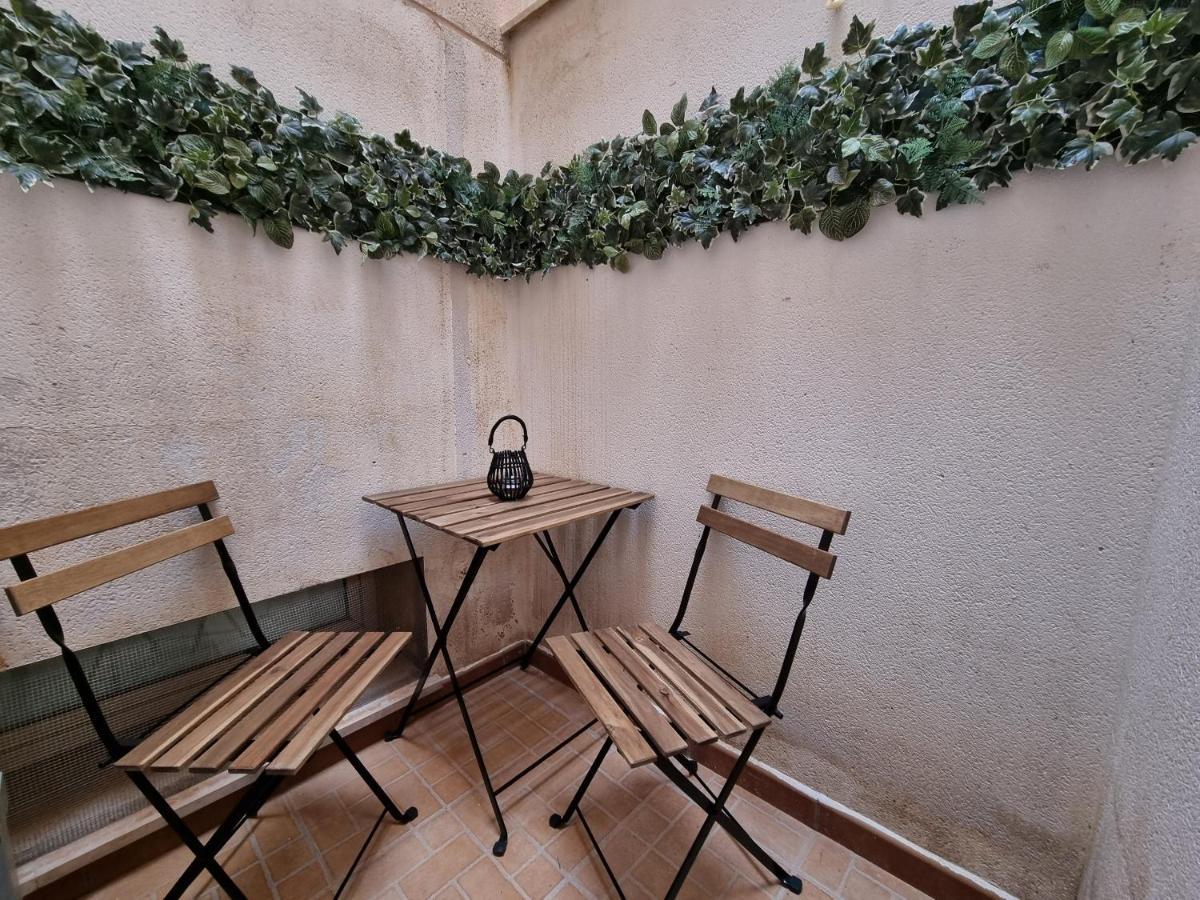 Sea & Wave Maria Boutique Apartment Màlaga Exteriér fotografie